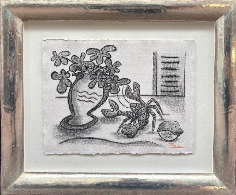 Size S | Vase with leaves, lobster and lemon in front of window 