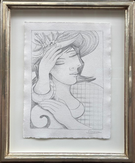 Size S | Woman taking a nap