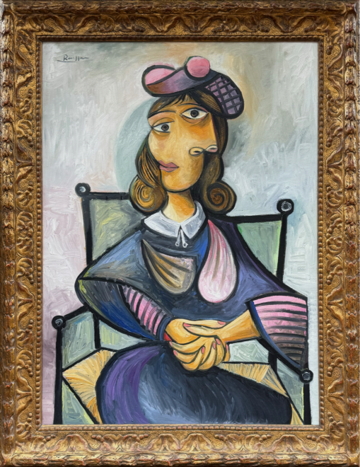 Size L | Seated woman in a pink beret