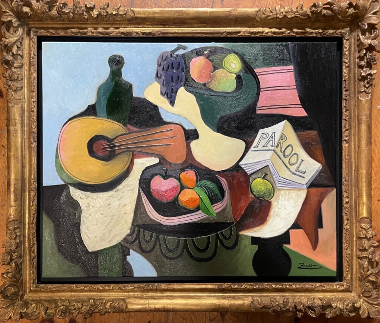 Size L | Still life with mandolin, fruit and newspaper