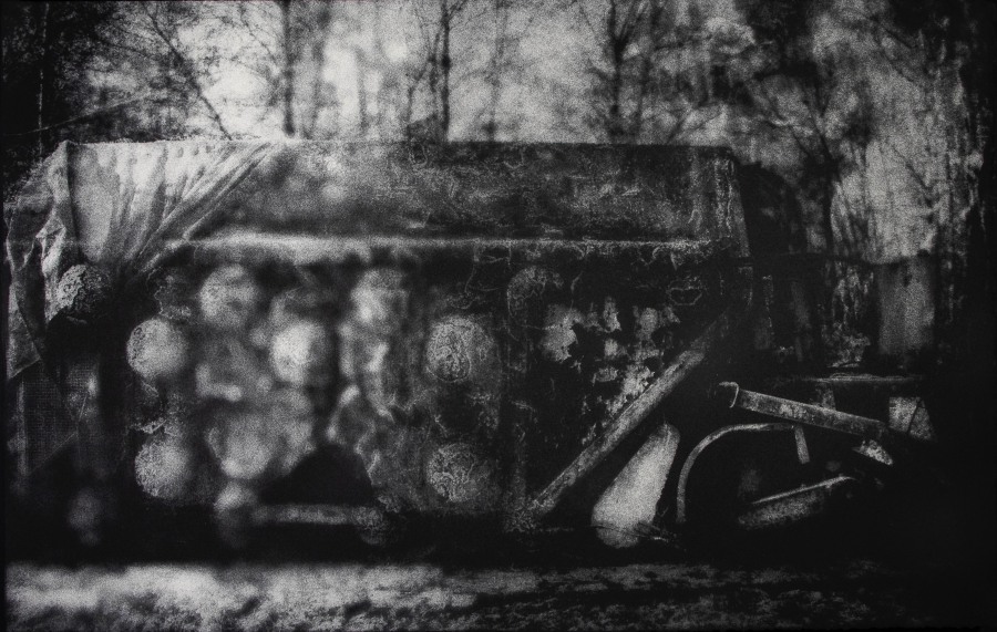 Zoltan Marfy  Zona: unearthly, cold, metallic