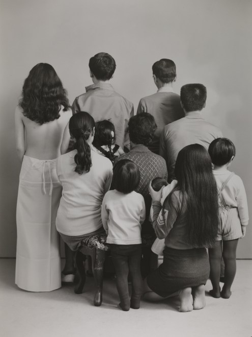 深濑昌久，选自“家族”系列，1972。© 深濑昌久档案馆