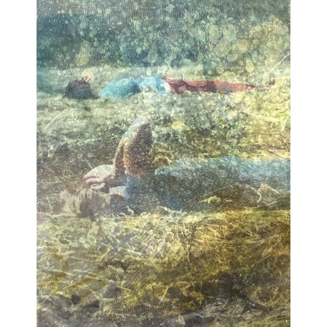 埃娃·尼尔森，《隔绝》，2023年，油彩、丝网印刷、透明硬纱在油画布上。图片由艺术家和Peter Kilchmann画廊惠允。鸣谢宝马艺术创作者项目。  Eva Nielsen , Insula, 2023, Oil, silkscreen and organza on canvas. Courtesy of the artist and Peter Kilchmann Gallery. Credit BMW ART MAKERS.