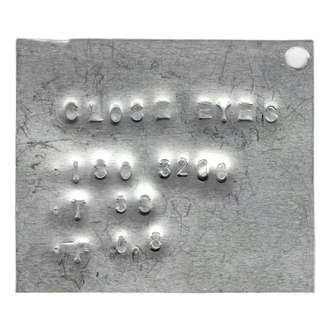 苏仲尧，《测光表之诗》，2020-2022，铝板压印  Su Zhongyao,The Poetry of the Light Meter, 2020-2022, Stempel plat alumunium