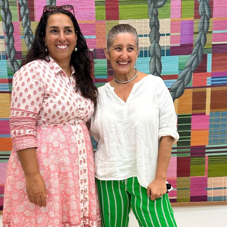 Laura Bardier, fundadora y directora ejecutiva feria ESTE ARTE y Daniela Claro, Directora Galería Espacio O.