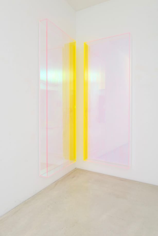 Regine Schumann colormirror rainbow pink berlin, 2 parts, 2025 acrylic glass, flourescent each 200 x 75 x 12 cm