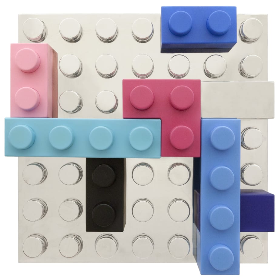 Matteo Negri, 2016, Mirror on KCI, cm 55x55x20, ferro cromato e laccato