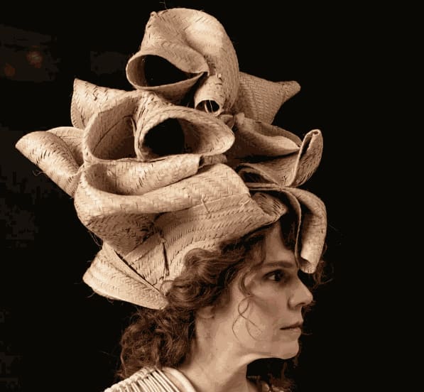 Laura Lima completes 30 years of career and prepares retrospective in Barcelona