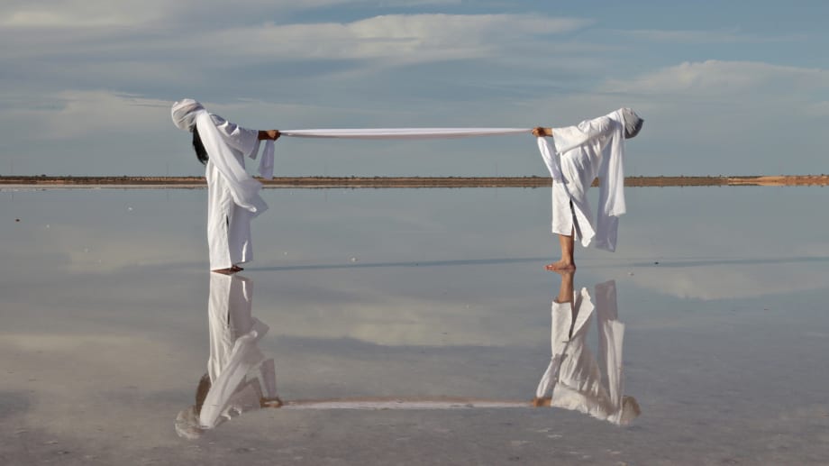 Sama Alshaibi, Wasl (Union) from Silsila Series, 2016, Video still