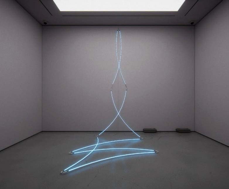 François Morellet: Lamentable Ø4m50 bleu