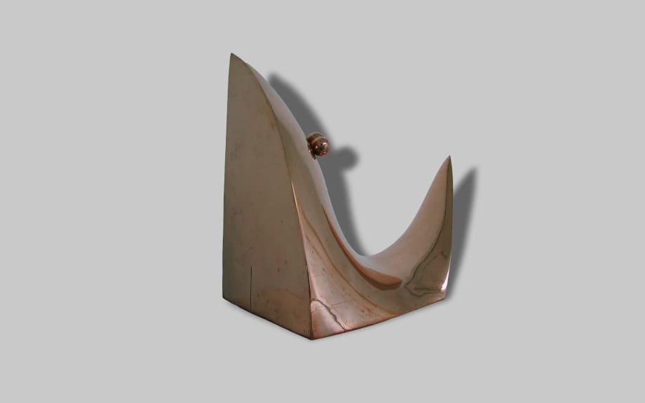 Bagnante, 1975, bronzo lucidato, cm 62x76.5x39.5