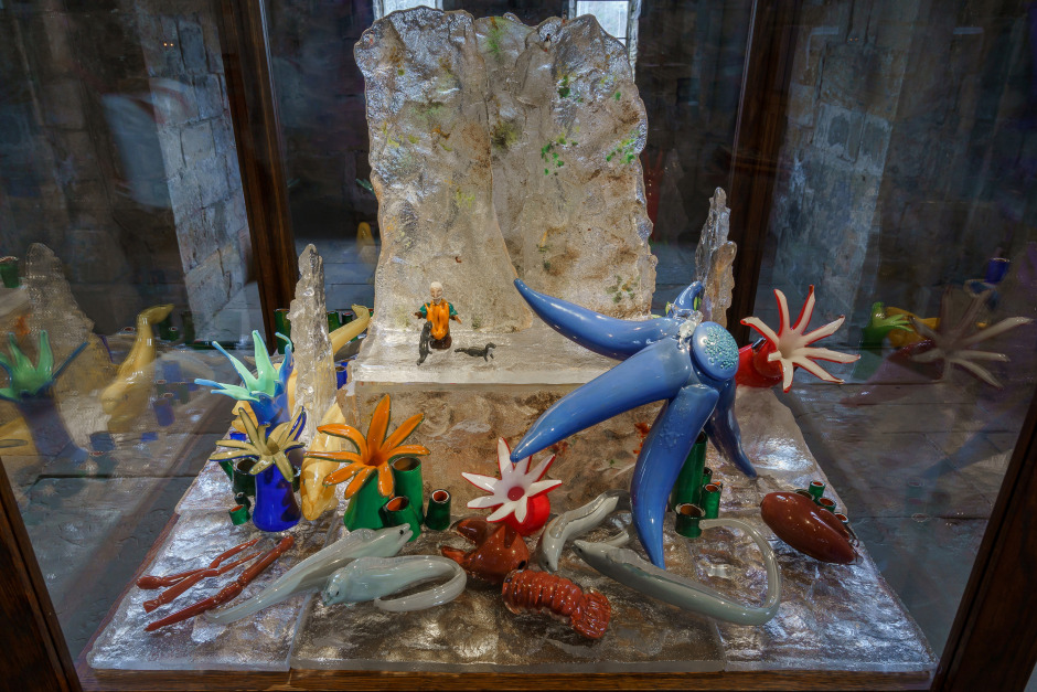 Installation view, Monster Chetwynd, Galilee Chapel at Durham Cathedral, Sunderland Culture, Glass Exchange Tour, 26 March - 11 September 2022  © Monster Chetwynd. Courtesy Sunderland Culture / National Glass Centre  Photo: David Wood at Sunderland Culture