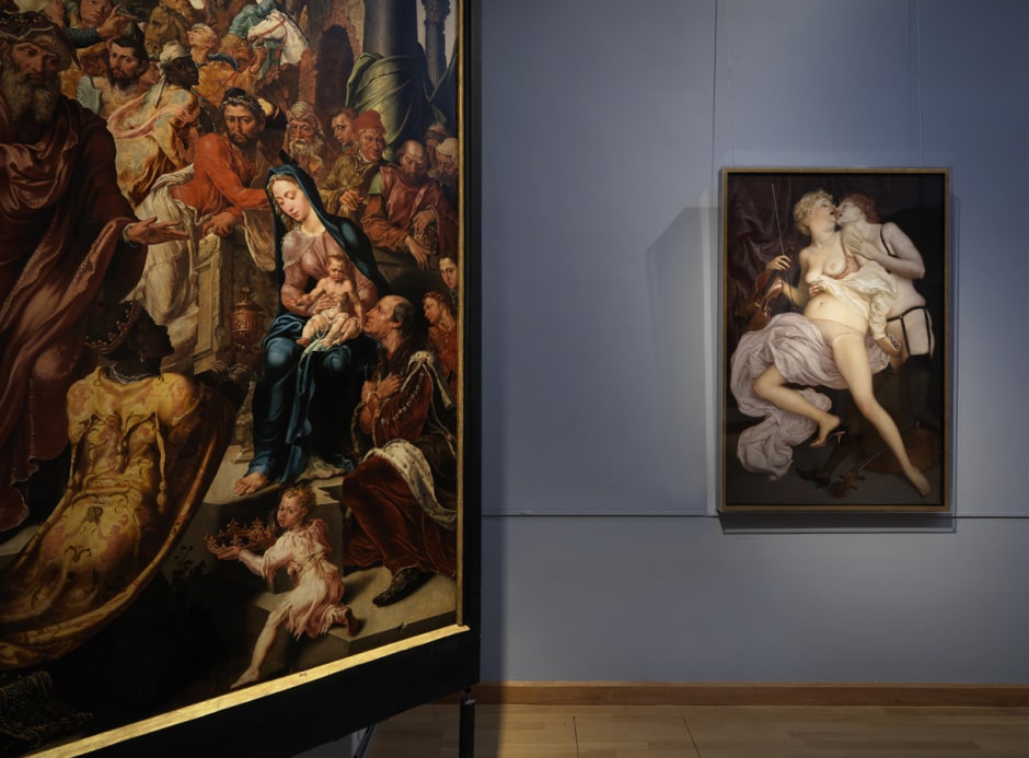 Installation view, John Currin, Frans Hals Museum, Haarlem, The Netherlands, 7 Ocfober 2011 - 8 January 2012  © John Currin. Courtesy the Artist and Frans Hals Museum, Haarlem.  Photo: GJR