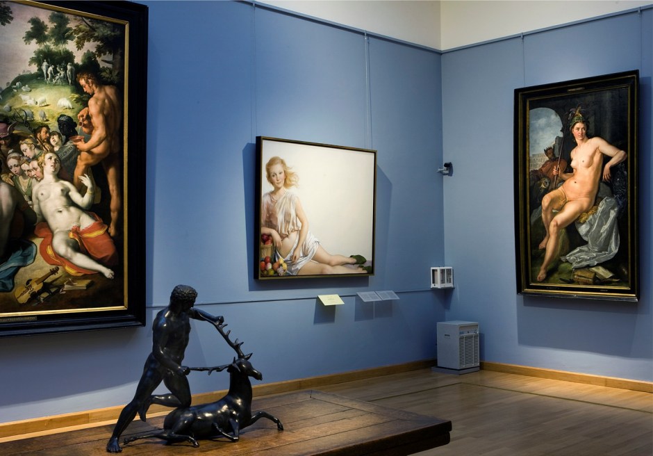 Installation view, John Currin, Frans Hals Museum, Haarlem, The Netherlands, 7 Ocfober 2011 - 8 January 2012  © John Currin. Courtesy the Artist and Frans Hals Museum, Haarlem.  Photo: GJR