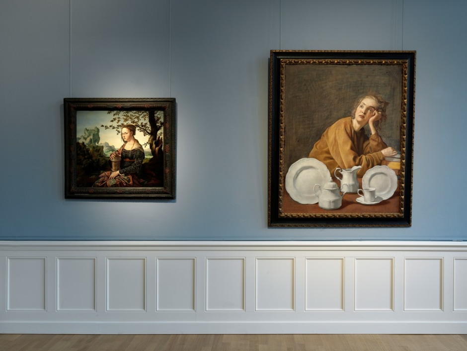 Installation view, John Currin, Frans Hals Museum, Haarlem, The Netherlands, 7 Ocfober 2011 - 8 January 2012  © John Currin. Courtesy the Artist and Frans Hals Museum, Haarlem.  Photo: GJR