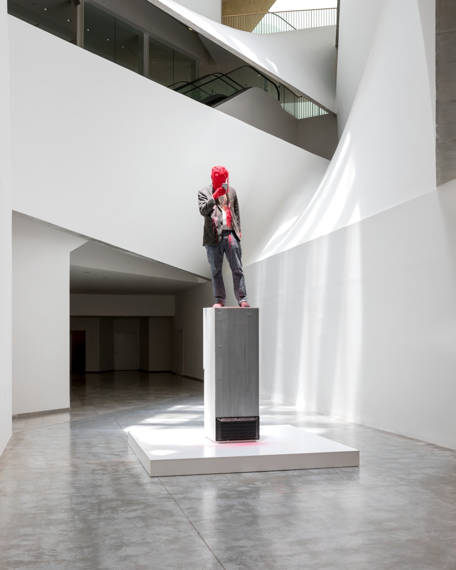 Installation view, Urs Fischer, PLAY, Tel Aviv Museum of Art, Tel Aviv, 18 July - 18 October 2022  © Urs Fischer. Courtesy the Artist and Tel Aviv Museum of Art, Tel Aviv.  Photo: Elad Sarig