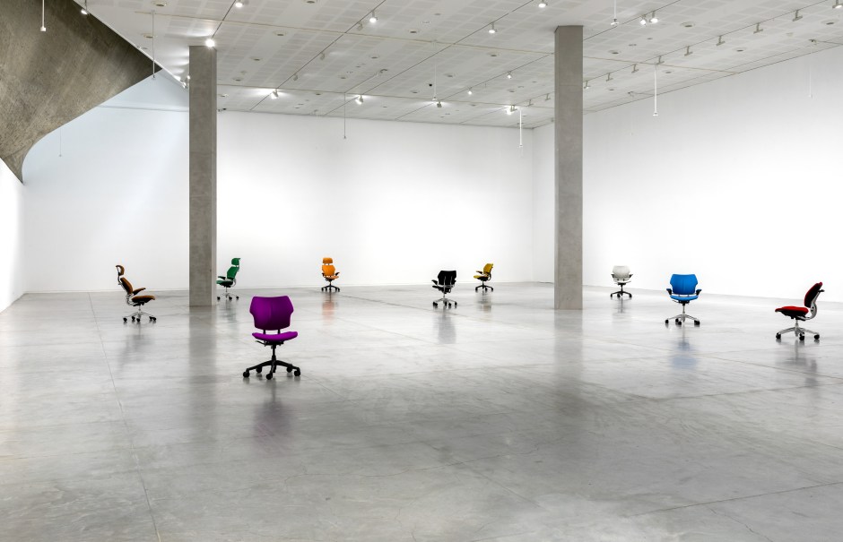 Installation view, Urs Fischer, PLAY, Tel Aviv Museum of Art, Tel Aviv, 18 July - 18 October 2022  © Urs Fischer. Courtesy the Artist and Tel Aviv Museum of Art, Tel Aviv.  Photo: Elad Sarig