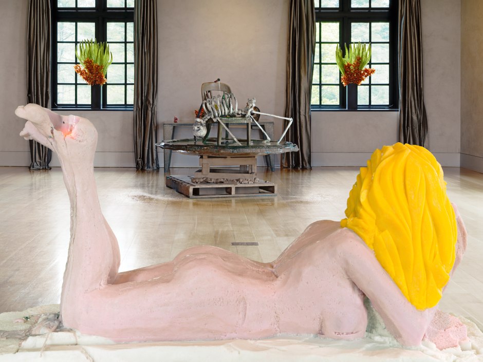 Installation view, Urs Fischer, ERROR, The Brant Foundation, Greenwich CT, USA, 13 March - 13 September 2019  © Urs Fischer. Courtesy the Artist and Galerie Eva Presenhuber, Zurich; and Gavin Brown's enterprise, New York.  Photo: Stefan Altenburger