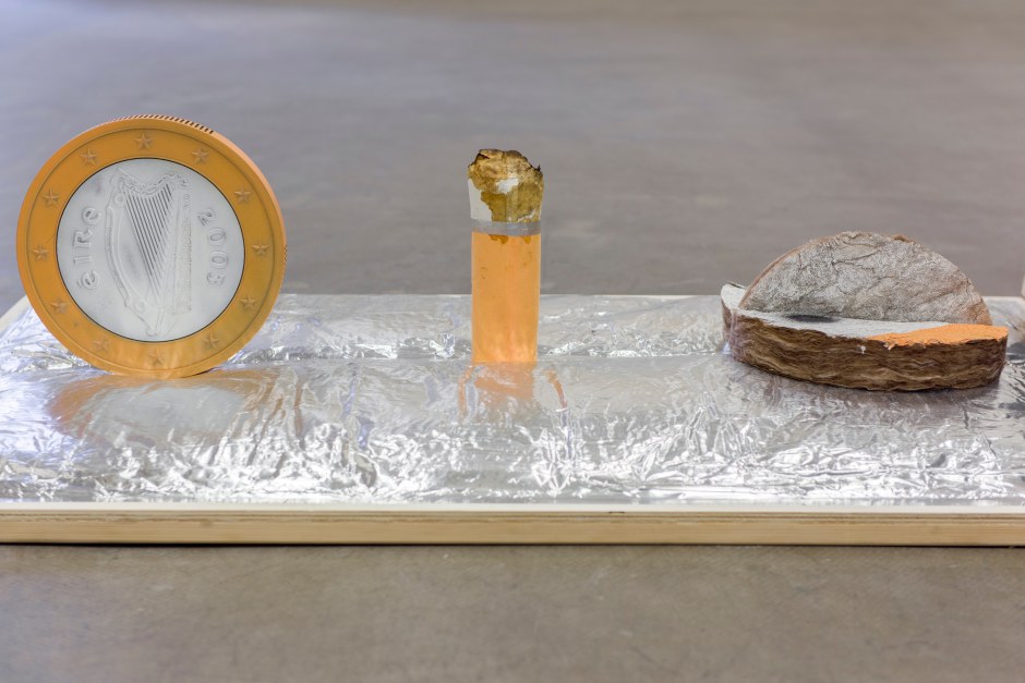 Installation view, Gabriel Kuri, spending static to save gas, The Douglas Hyde Gallery, 31 January - 12 September 2020  © Gabriel Kuri. Courtesy of the artist and the Douglas Hyde Gallery.  Photo: Louis Haugh
