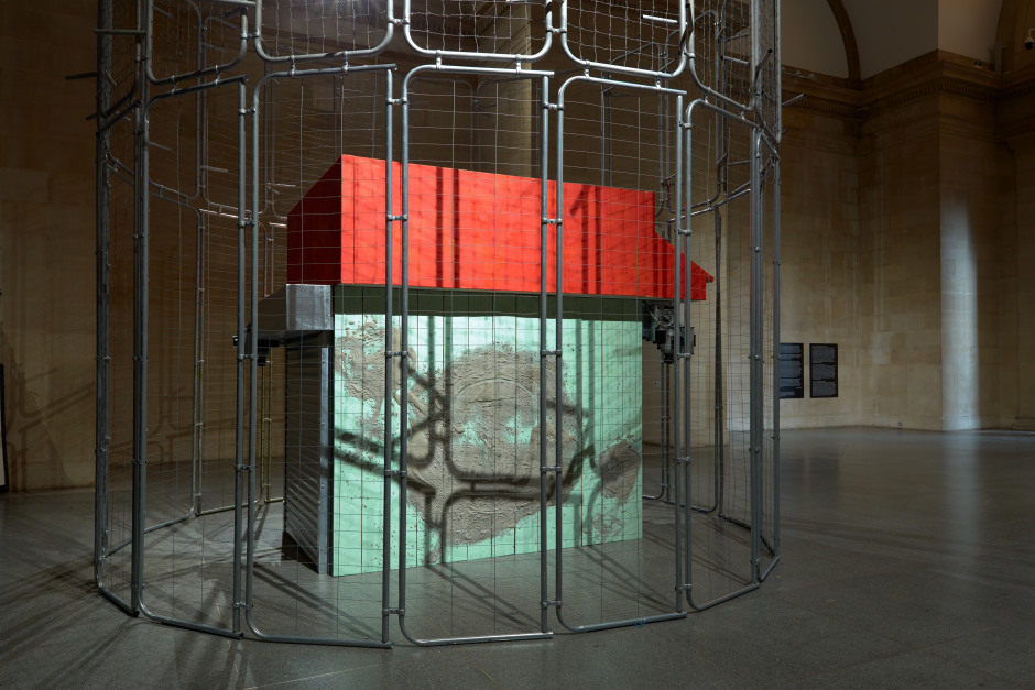 Installation view, Alvaro Barrington, GRACE, Tate Britain Commission, Tate Britain, London, 29 May 2024 - 26 January 2025  © Alvaro Barrington. Courtesy of the Artist, Sadie Coles HQ, Thaddaeus Ropac and MASSIMODECARLO.  Photo: Robert Glowacki