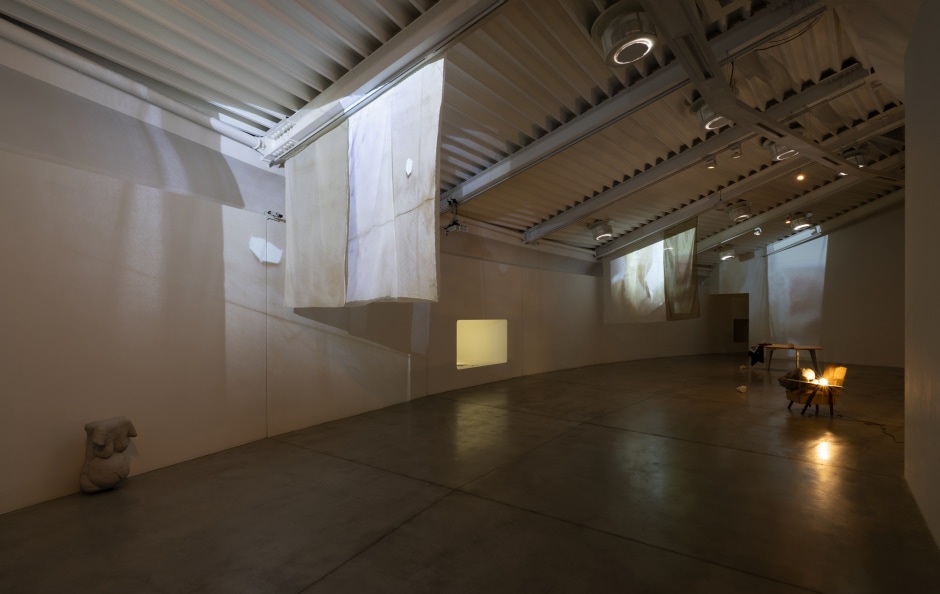 Installation view, Yu Ji, Hide Me in Your Belly, Centro Pecci, Prato, 28 June - 8 September 2024  © Yu Ji. Courtesy the Artist and Sadie Coles HQ, London.  Photo: Andrea Rossetti