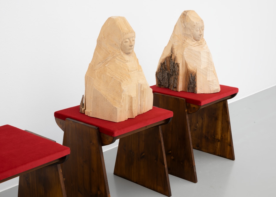 Installation view, Paloma Varga Weisz, Multiface, Kestner Gesellschaft, 07 December 2024 - 02 March 2025  © Paloma Varga Weisz. Courtesy the Artist and Kestner Gesellschaft, Hamburg.  Photo: Volker Crone