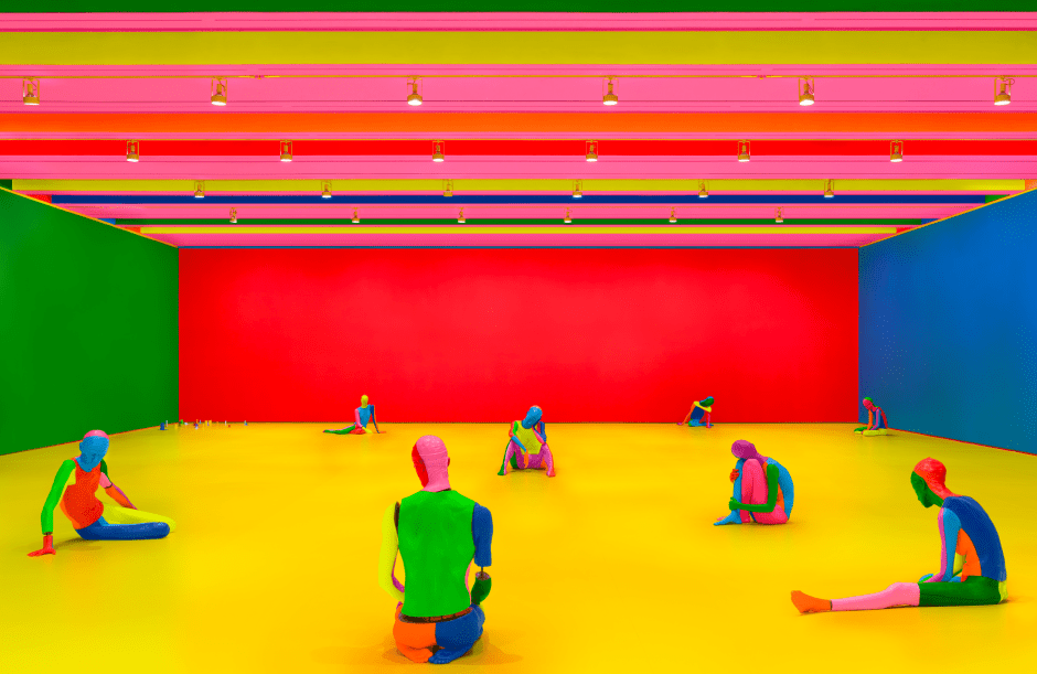 Installation view, Ugo Rondinone, the rainbow body, Aspen Art Museum, Aspen CO,12 December 2024 - 30 March 2025  © Ugo Rondinone. Courtesy of the Artist and Aspen Art Museum.  Photo: Daniel Pérez