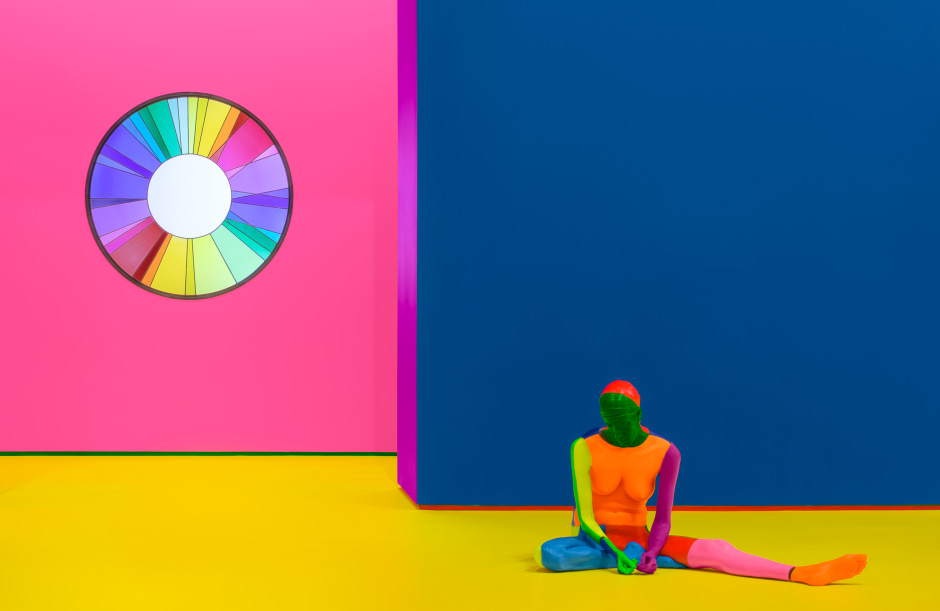 Installation view, Ugo Rondinone, the rainbow body, Aspen Art Museum, Aspen CO,12 December 2024 - 30 March 2025  © Ugo Rondinone. Courtesy of the Artist and Aspen Art Museum.  Photo: Daniel Pérez