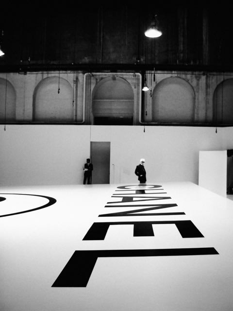 Lagerfeld Above Chanel, Fall/Winter 2006, Paris, 2006 Simon Procter C-print 63 x 47 1/4 inches 160 x 120 cm Edition of 10, 2AP