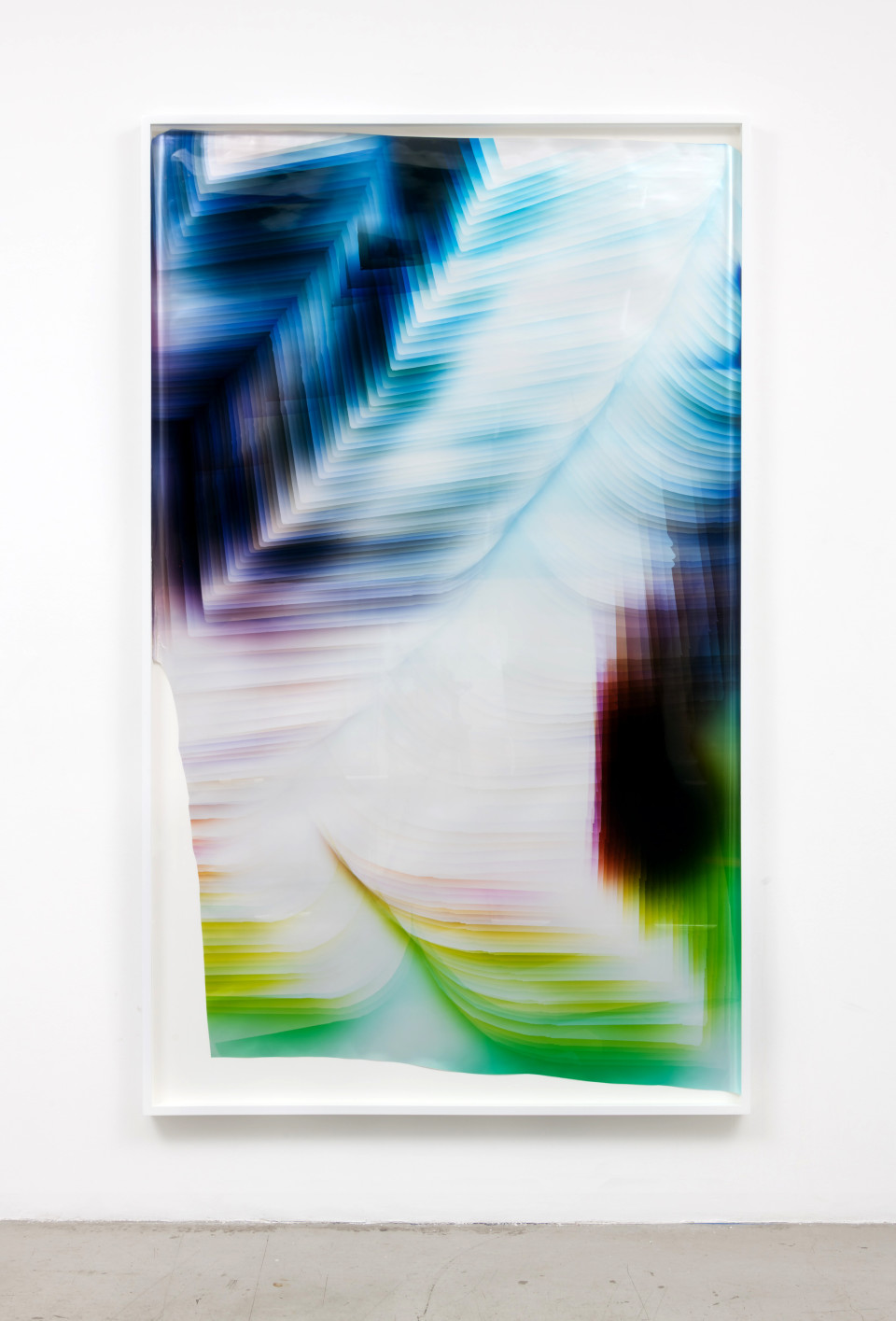 Image: Mariah Robertson  260, 2017  unique chromogenic print  82 x 50 inches (208.3 x 127 cm)