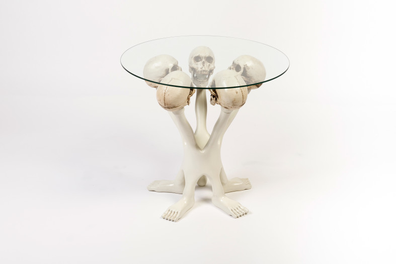 Pedro Friedeberg, Mesa vanitas (All Is Vanity Table), 2014