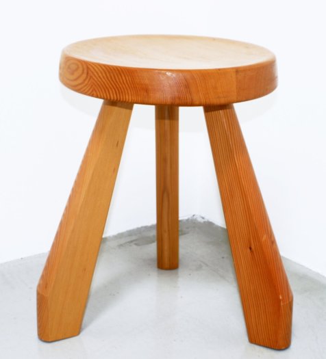 Charlotte Perriand, Replica Charlotte Perriand 