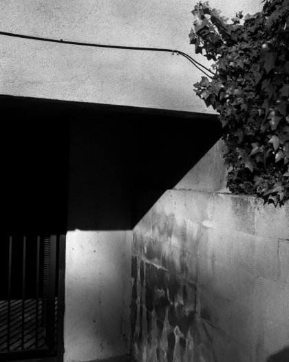 Whitney Hubbs, Untitled (Entryway), 2012