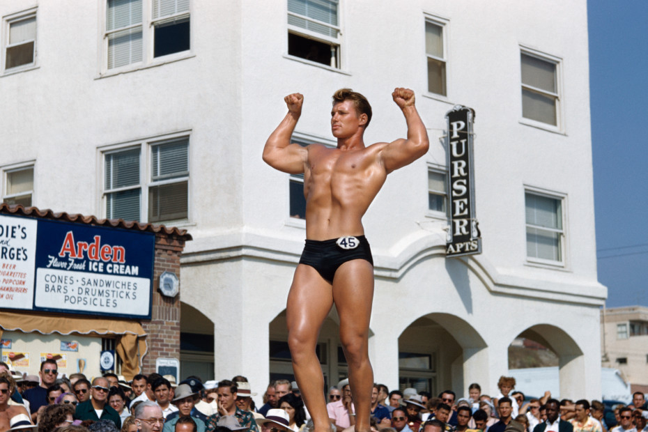 Bob Mizer, Untitled (Muscle Beach #34), Santa Monica, California, c. 1949